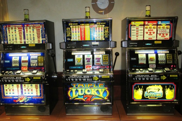 Proyecto de ley maquinas tragamonedas casino online confiable Panamá 497730